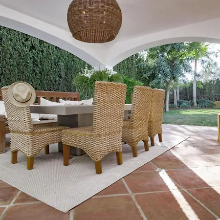 Villa Brisa Marina With Pool Marbella