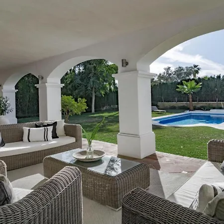 Villa Brisa Marina With Pool Marbella